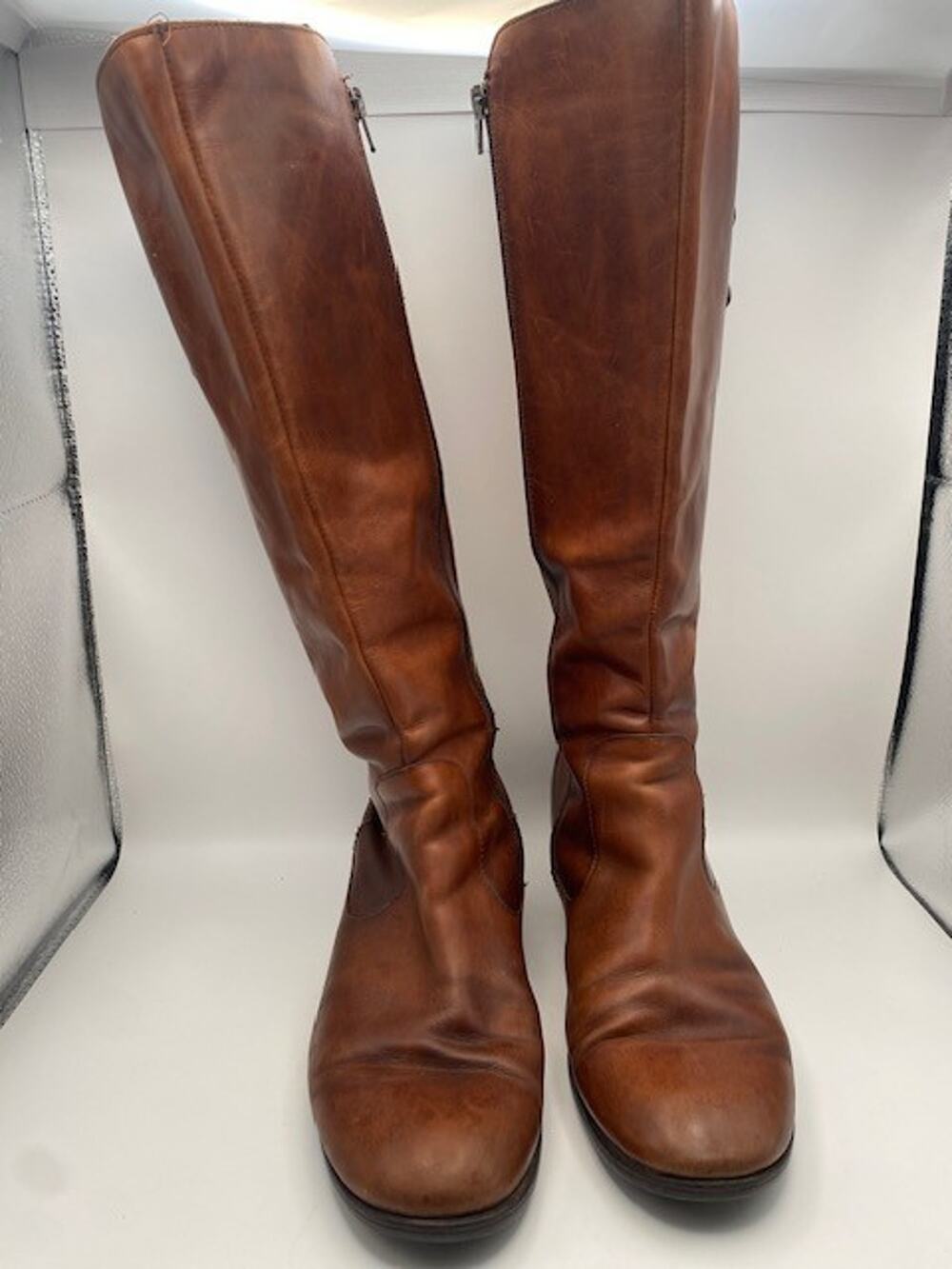 Born Women’s Brown Leather Tall Riding Boots Side Button Zip up Comfort Size 11
